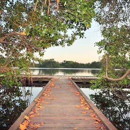 Отель Honduras Shores Plantation Tela Beach Торнабе Экстерьер фото