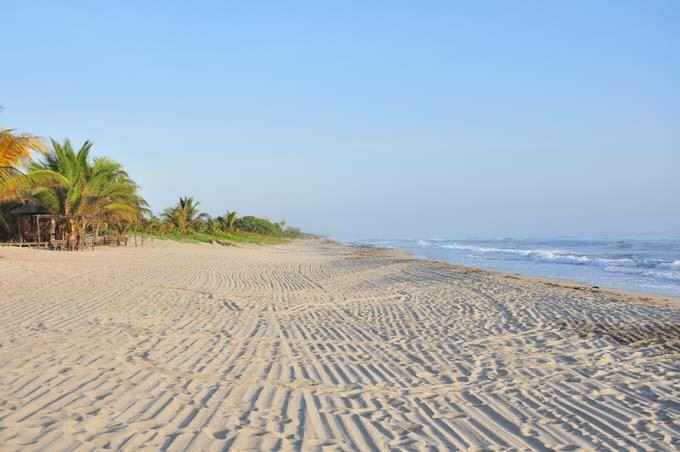 Отель Honduras Shores Plantation Tela Beach Торнабе Экстерьер фото